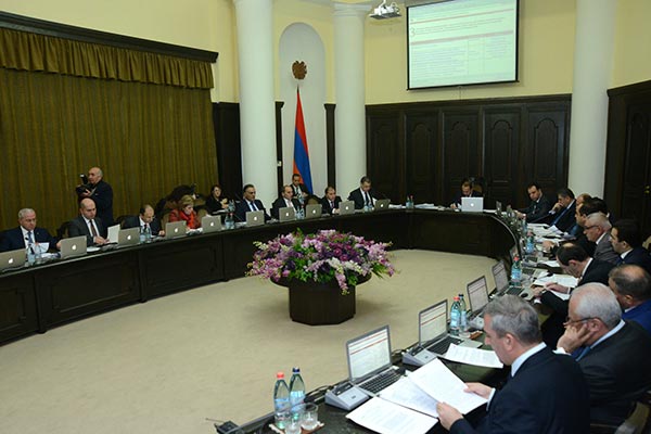 600x400xcabinet-meeting-government-session.jpg.pagespeed.ic.RmMJxQWXoq